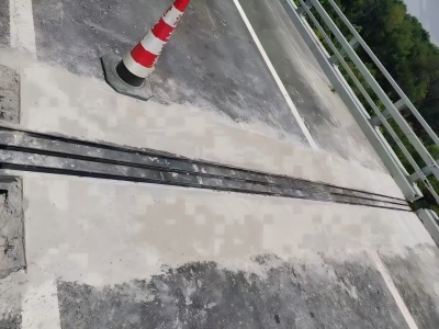 邻水伸缩缝更换后浇筑材料快速结构修补料速砼的产品特点及施工流程​